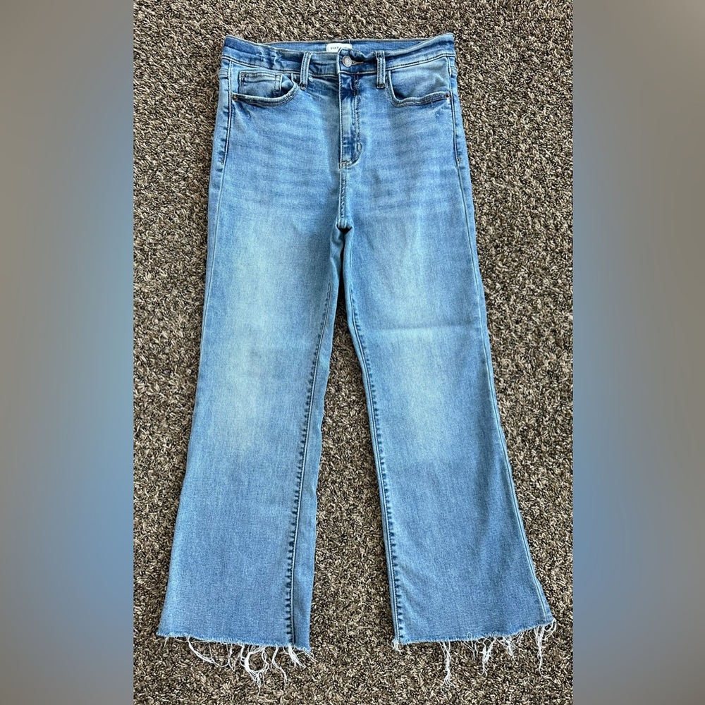 Women’s Sneak Peek High Rise Cropped Raw Hem Jeans - size 9/W29